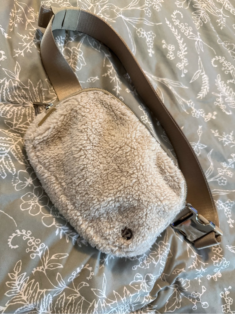 lululemon athletica Cream Sherpa Crossbody Belt Bag